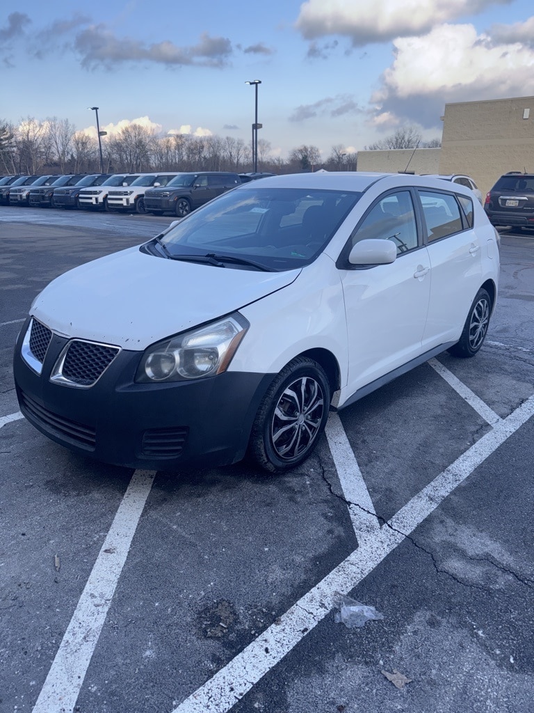 2010 Pontiac Vibe Base
