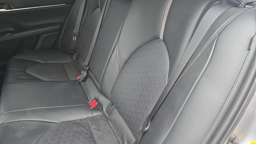 2019 Toyota Camry XSE - Photo 26