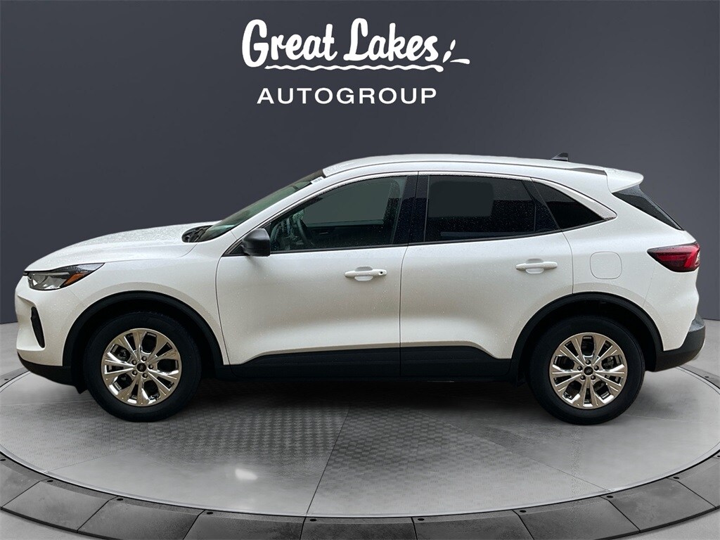 2023 Ford Escape Active photo 2