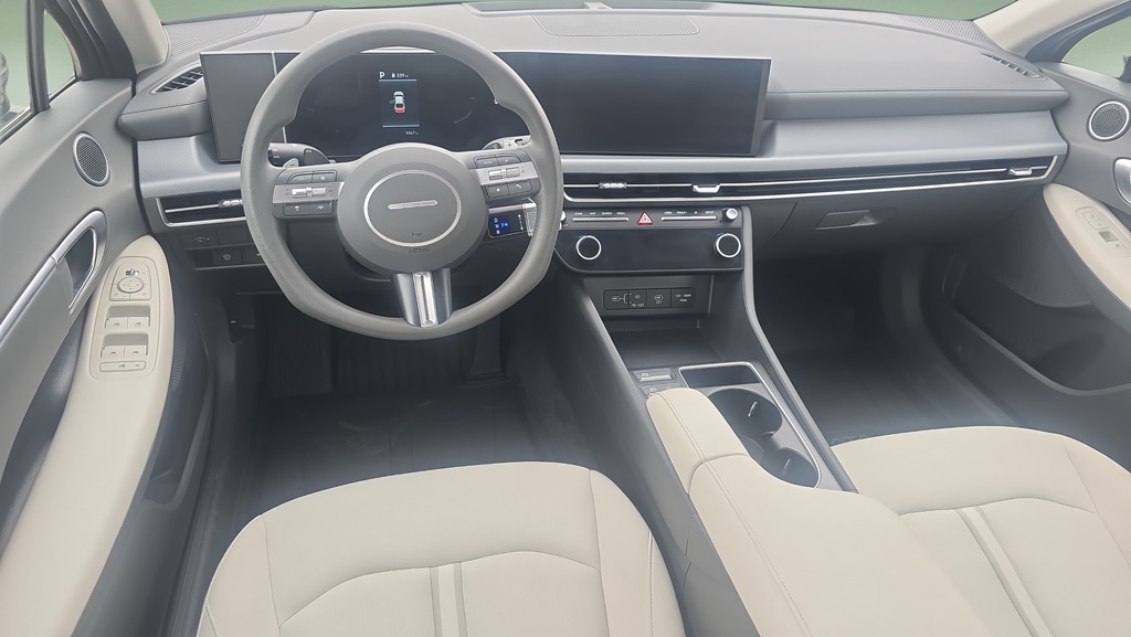2025 Hyundai Sonata SEL - Photo 18