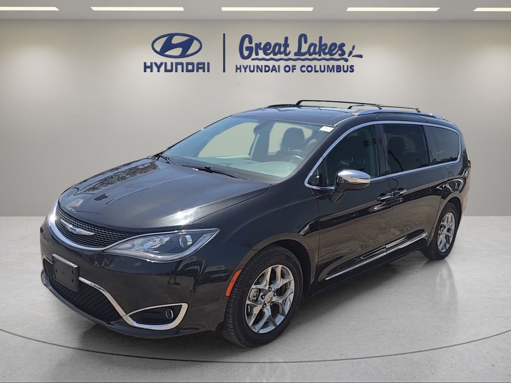 Used 2018 Chrysler Pacifica Limited Van