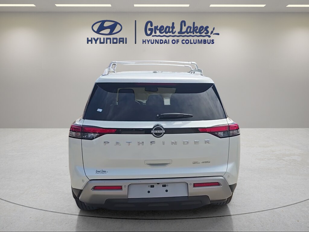 Used 2022 Nissan Pathfinder SL SUV