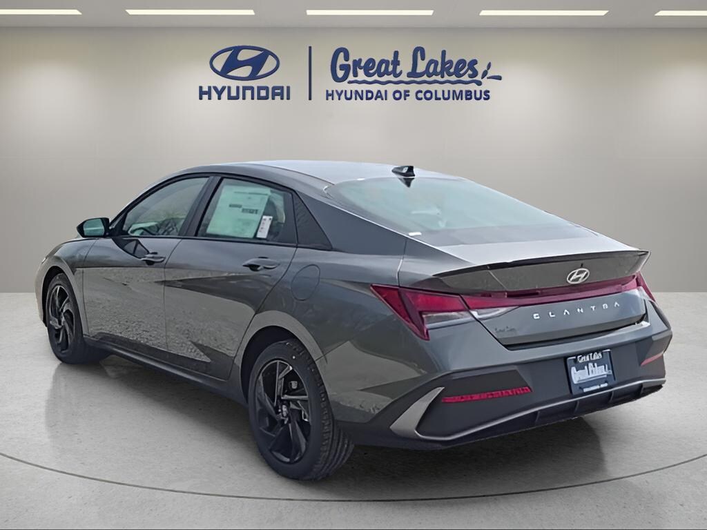 New 2026 Hyundai Elantra SEL Sport Sedan