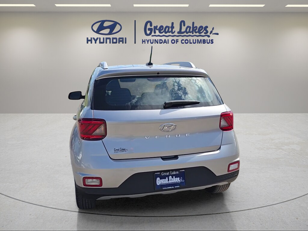 2023 Hyundai Venue SEL - Photo 6