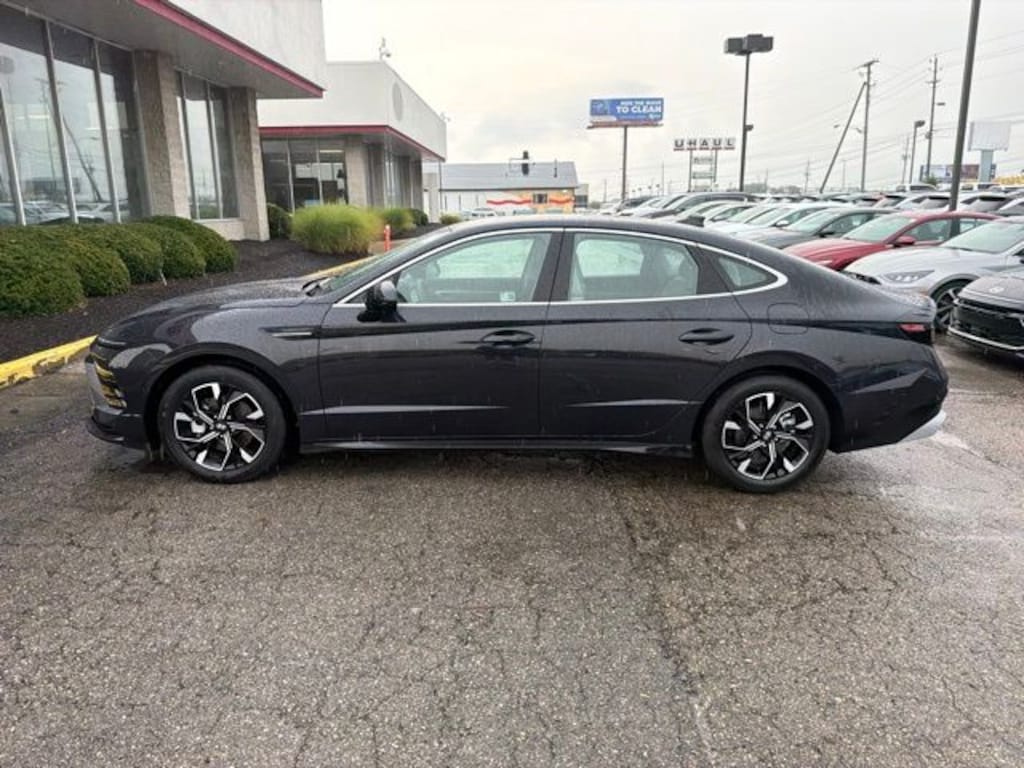 Certified 2025 Hyundai Sonata SEL Sedan