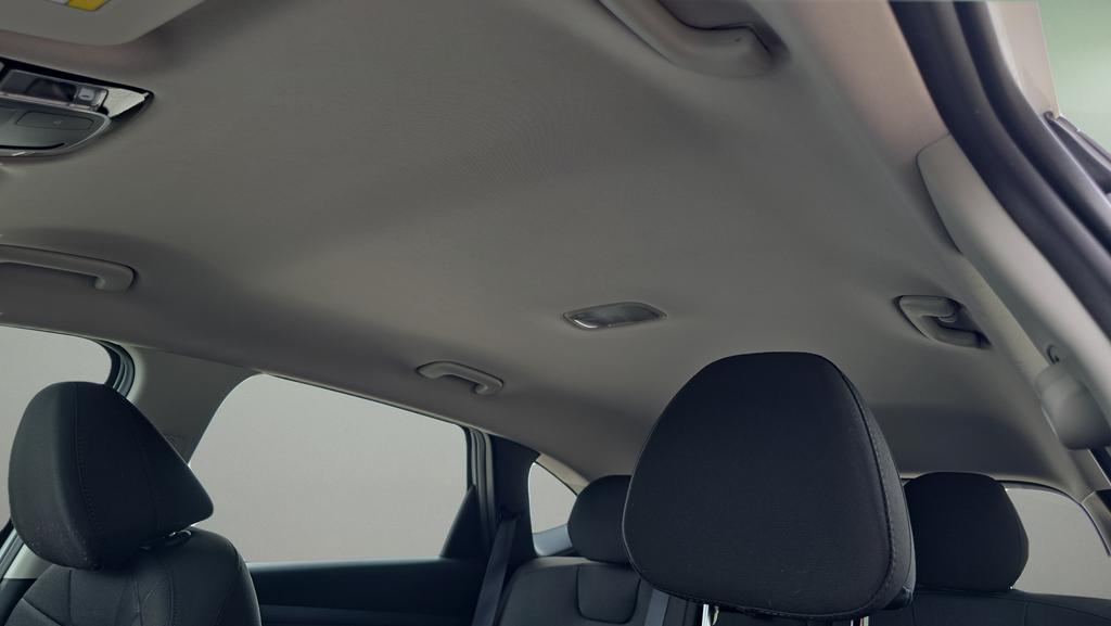 2025 Hyundai Tucson SE - Photo 15