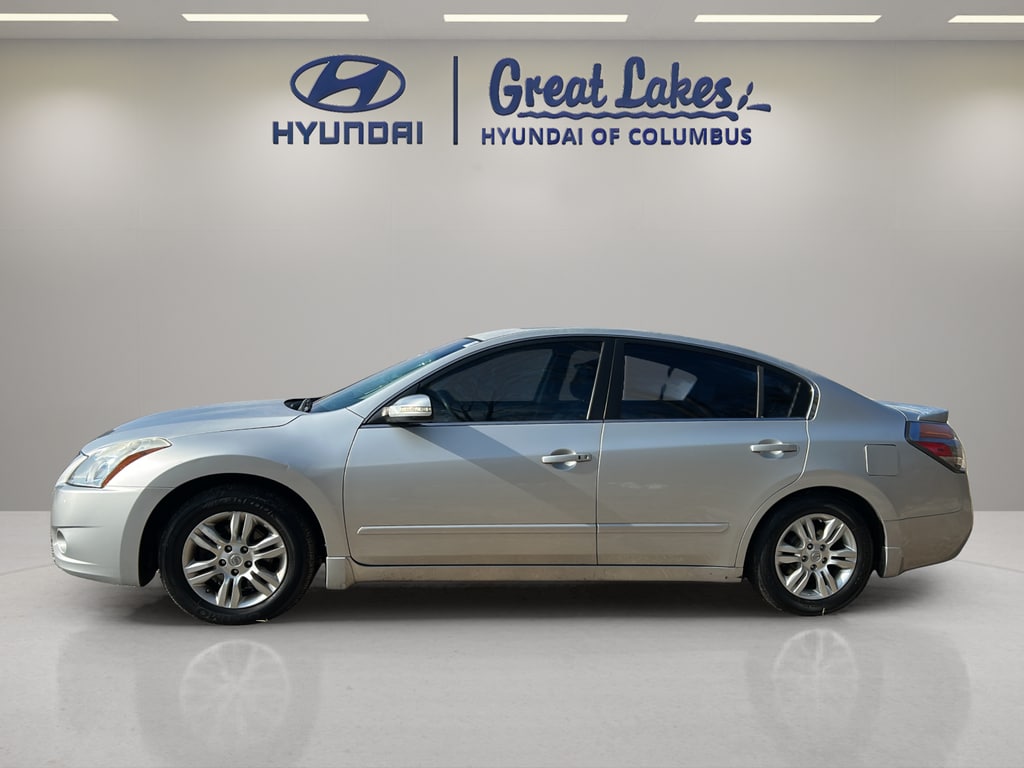 Used 2010 Nissan Altima S with VIN 1N4AL2AP6AC100306 for sale in Columbus, OH