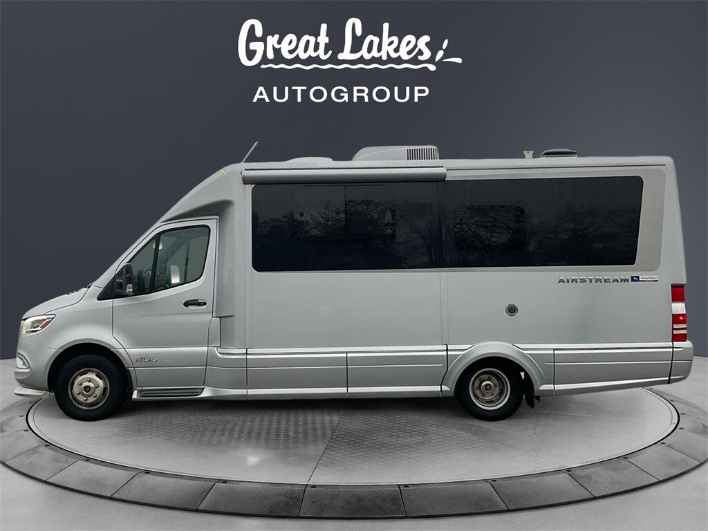 2019 Mercedes Benz Sprinter 4500 photo 2