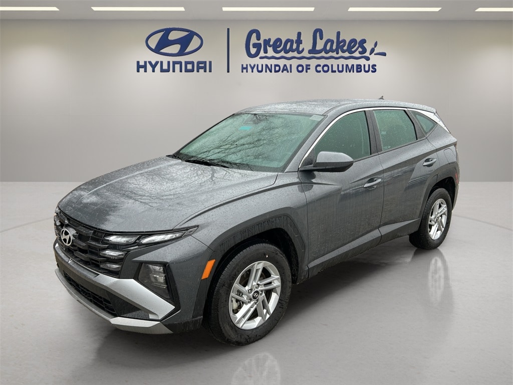 2025 Hyundai Tucson SE's photo