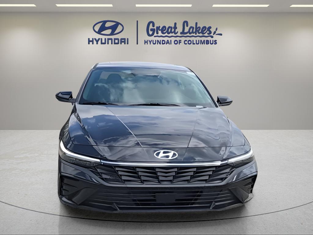 2026 Hyundai Elantra 2.0 SEL Sport Premium's photo