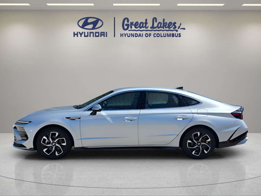 Certified 2025 Hyundai Sonata SEL Sedan