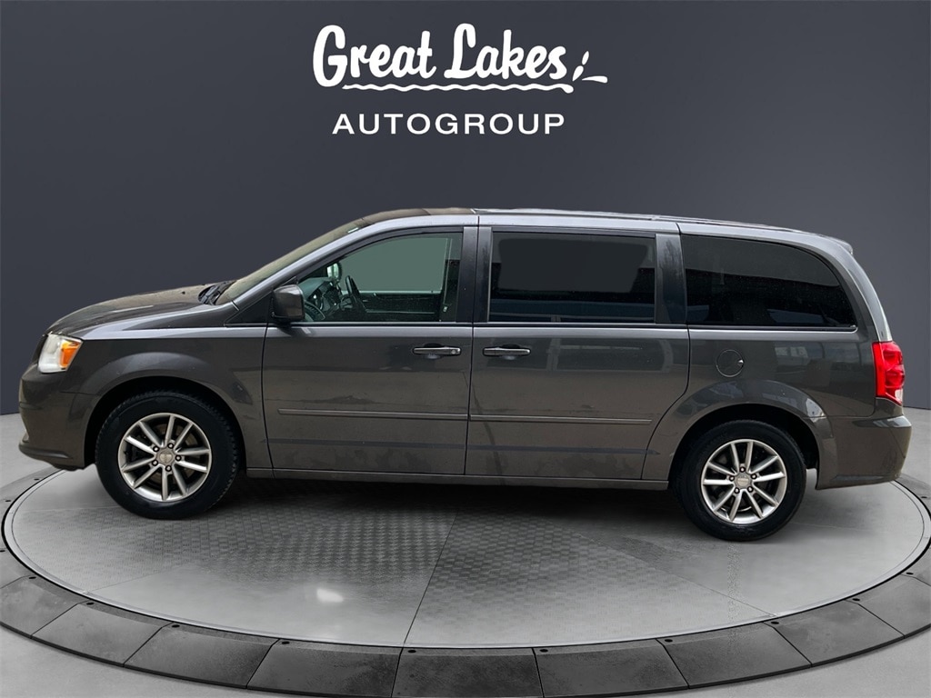 Used 2016 Dodge Grand Caravan AVP/SE Van