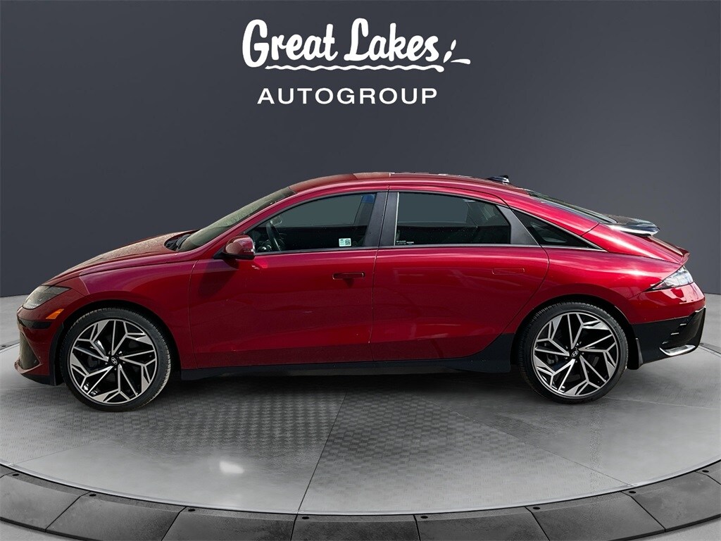 2024 Hyundai Ioniq 6 SEL photo 2