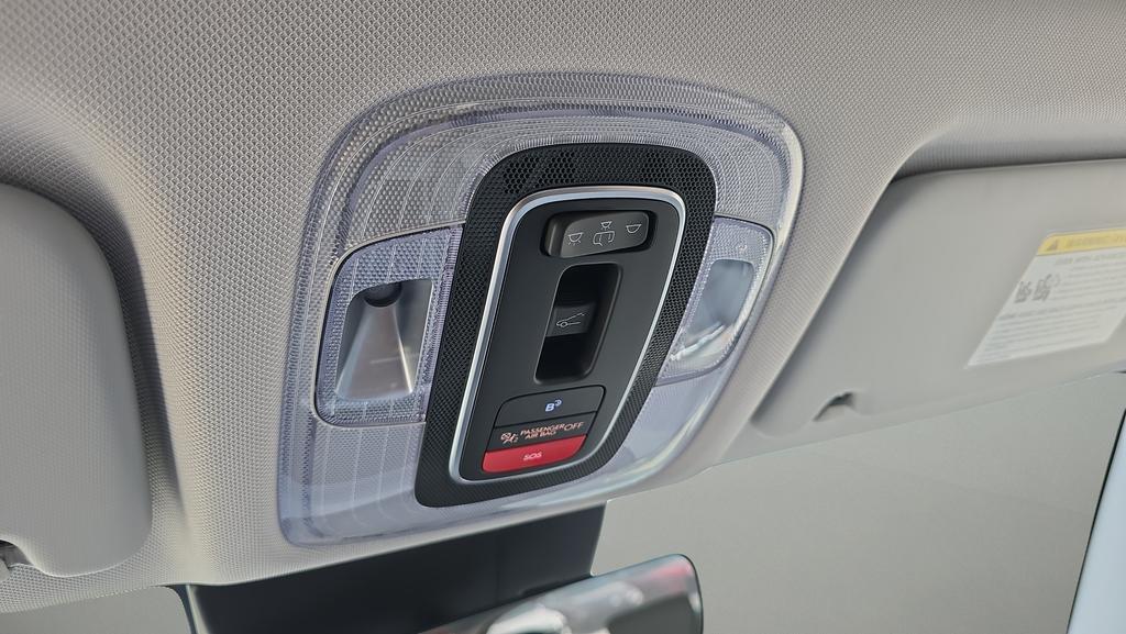 2026 Hyundai Kona Limited - Photo 27