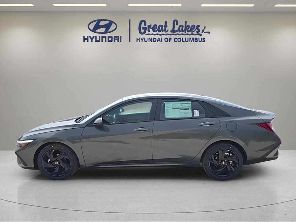 New 2026 Hyundai Elantra SEL Sport Sedan