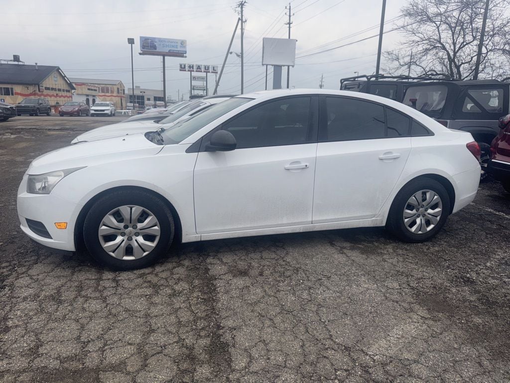 Used 2014 Chevrolet Cruze LS with VIN 1G1PA5SH6E7287542 for sale in Columbus, OH