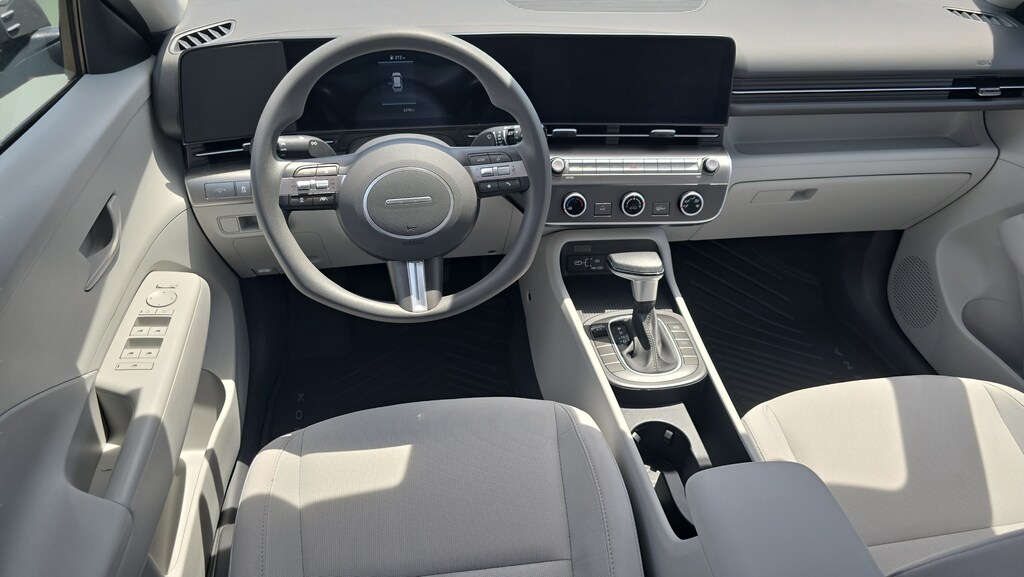 2026 Hyundai Kona SE - Photo 18