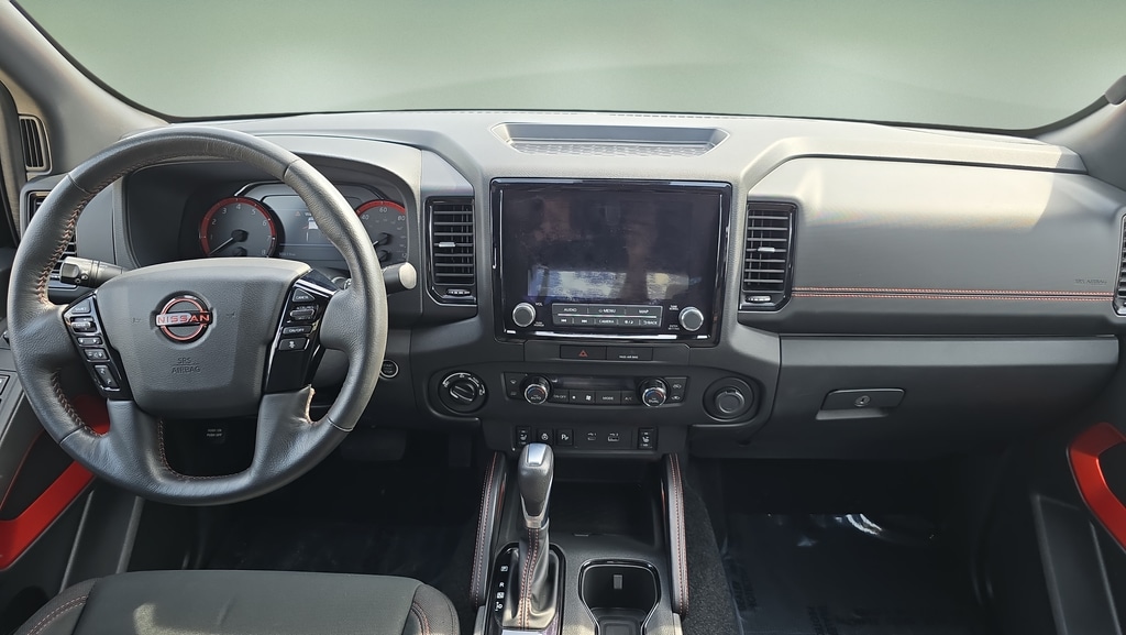 2023 Nissan Frontier PRO-4X - Photo 12