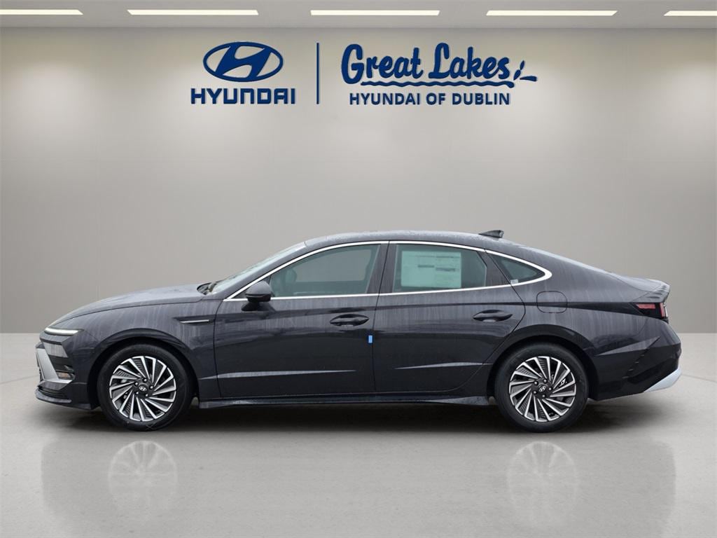 New 2026 Hyundai Sonata Hybrid SEL Sedan
