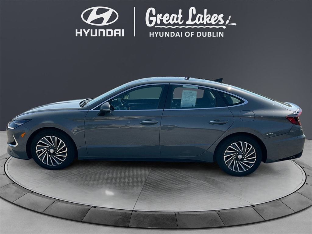 Used 2023 Hyundai Sonata Hybrid Limited with VIN KMHL54JJ9PA059822 for sale in Columbus, OH