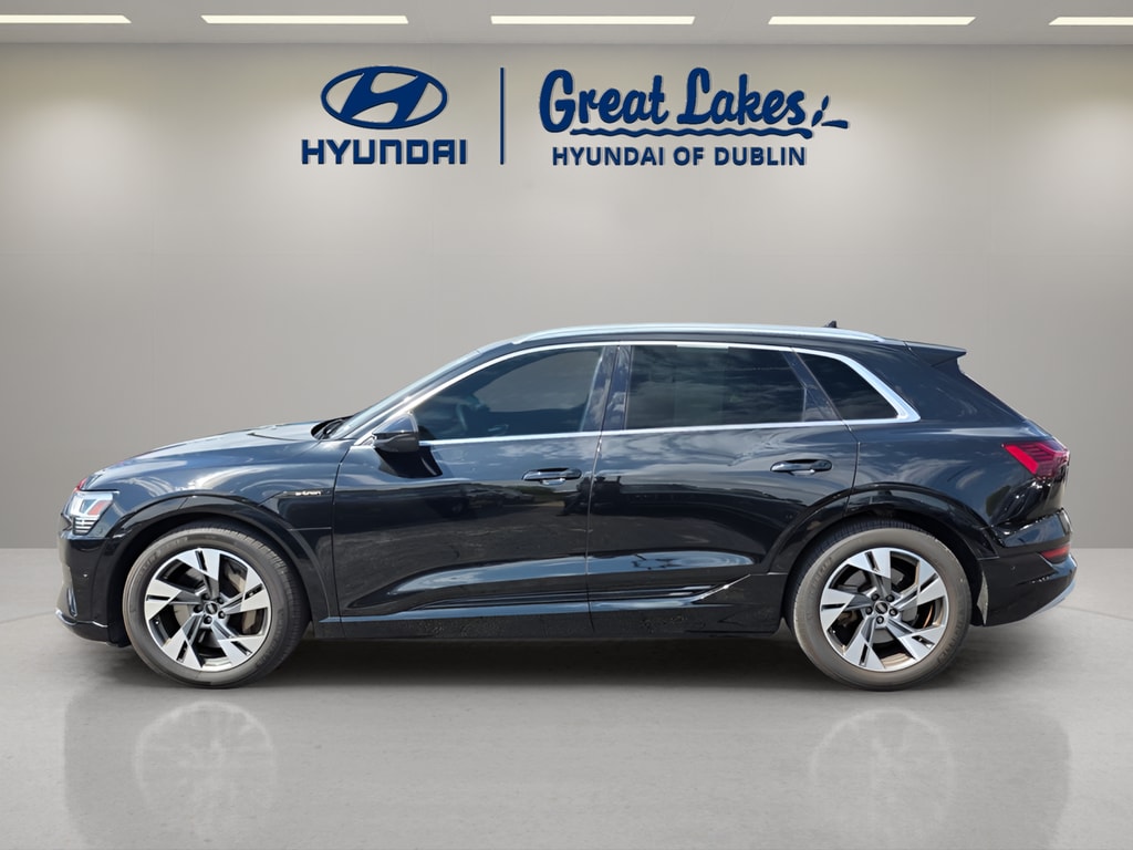 Used 2022 Audi e-tron Premium Plus with VIN WA1LAAGE4NB028794 for sale in Columbus, OH
