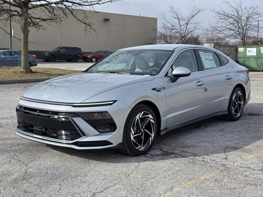 New 2026 Hyundai Sonata SEL Sport Sedan