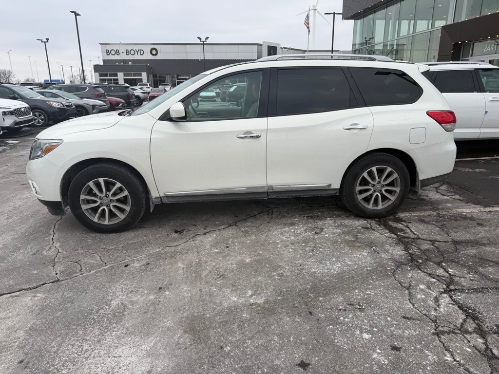 Used 2014 Nissan Pathfinder SL SUV