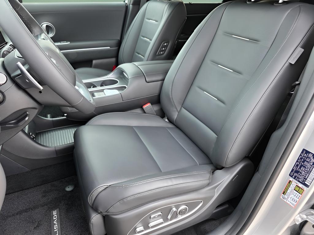 2026 Hyundai Palisade Calligraphy - Photo 13