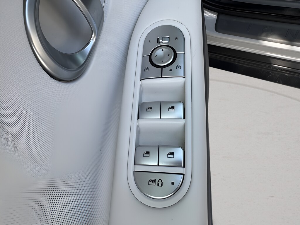 2024 Hyundai IONIQ 5 SEL - Photo 33