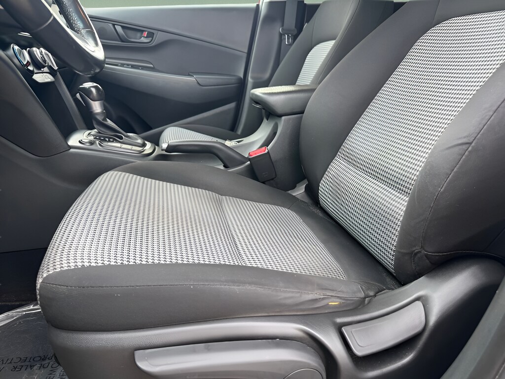2020 Hyundai Kona SEL - Photo 18