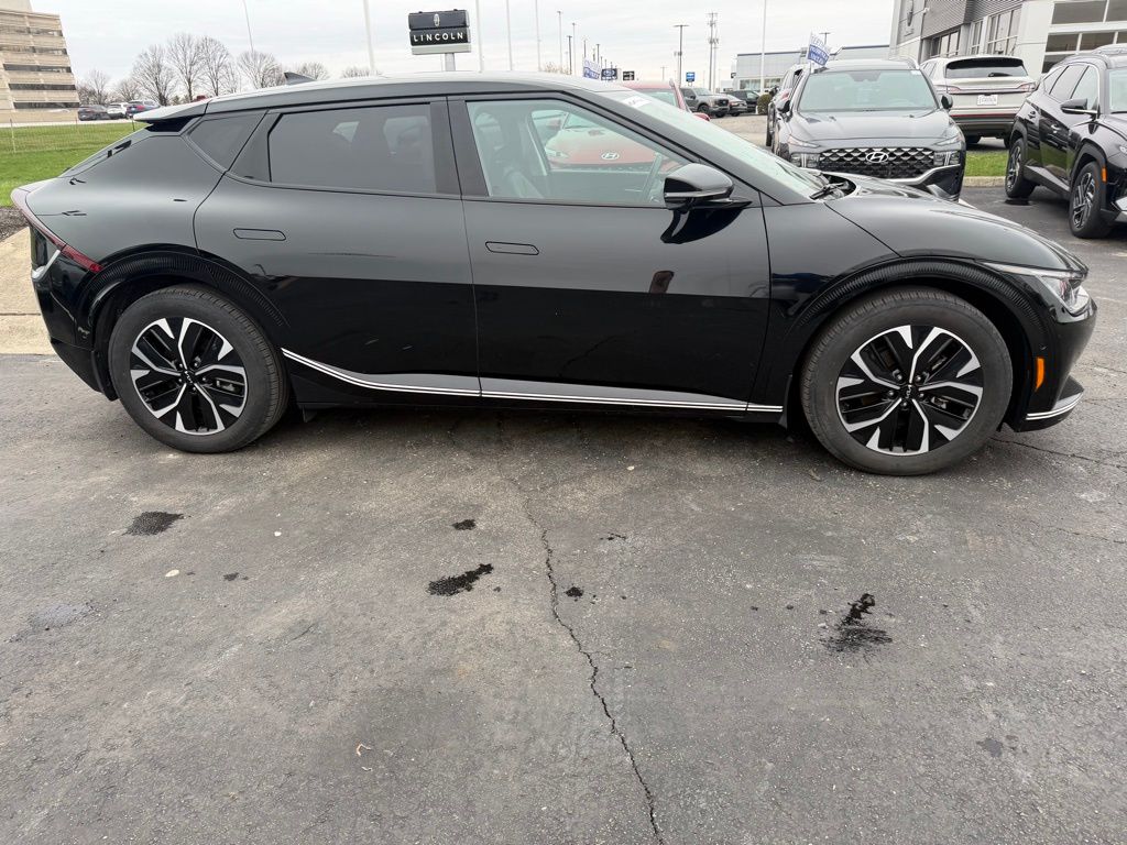Used 2024 Kia EV6 Wind with VIN KNDC3DLC1R5618817 for sale in Columbus, OH