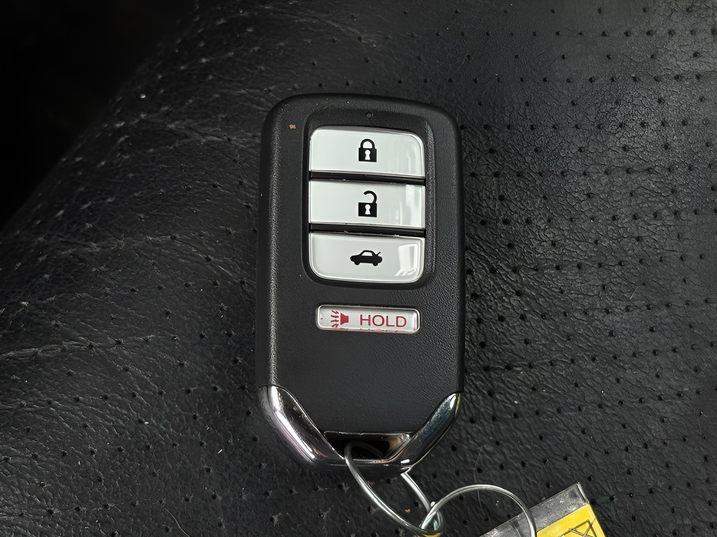 2015 Honda Accord Hybrid Touring - Photo 34