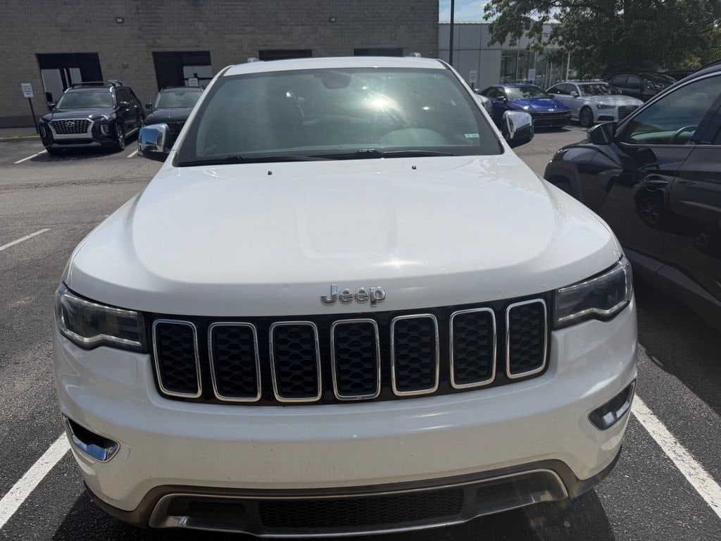 Used 2018 Jeep Grand Cherokee Limited 4x4 SUV
