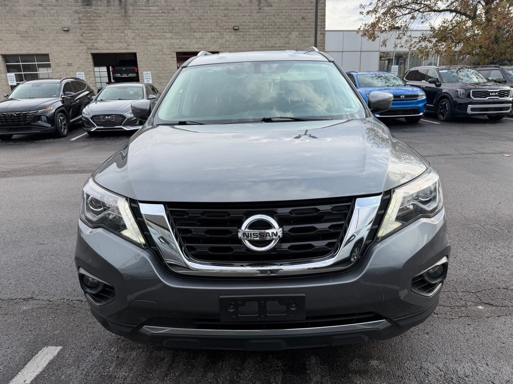 Used 2018 Nissan Pathfinder SV SUV