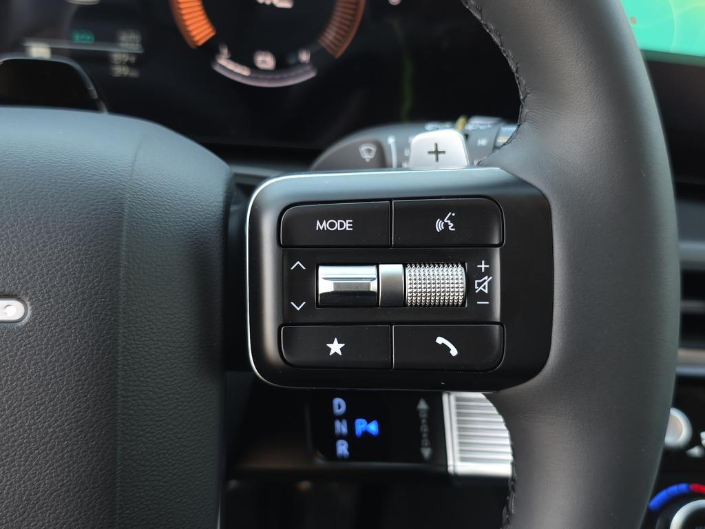 2026 Hyundai Santa Fe SEL - Photo 28