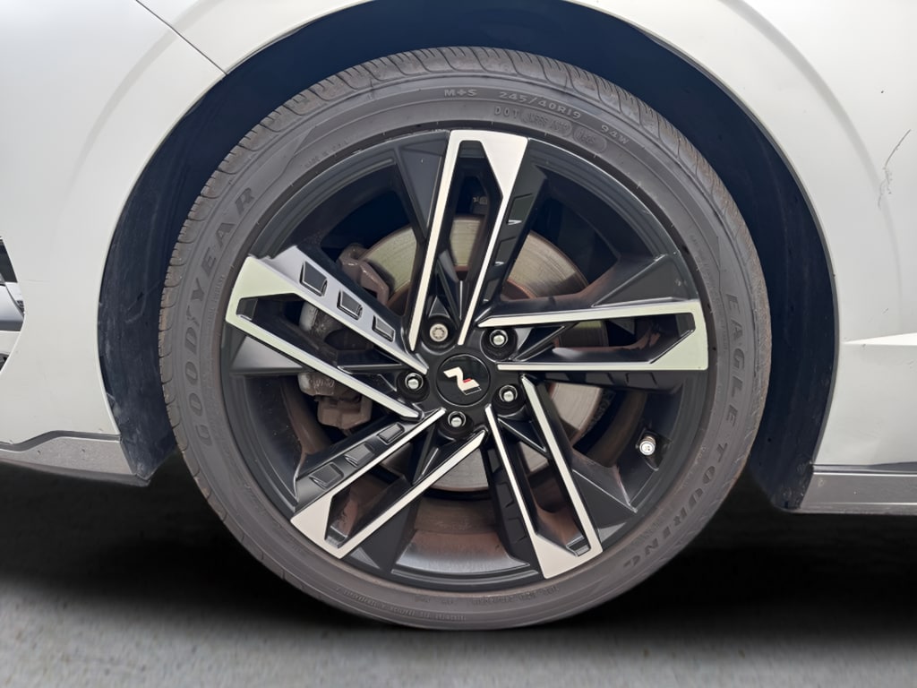 2024 Hyundai Sonata N Line - Photo 32
