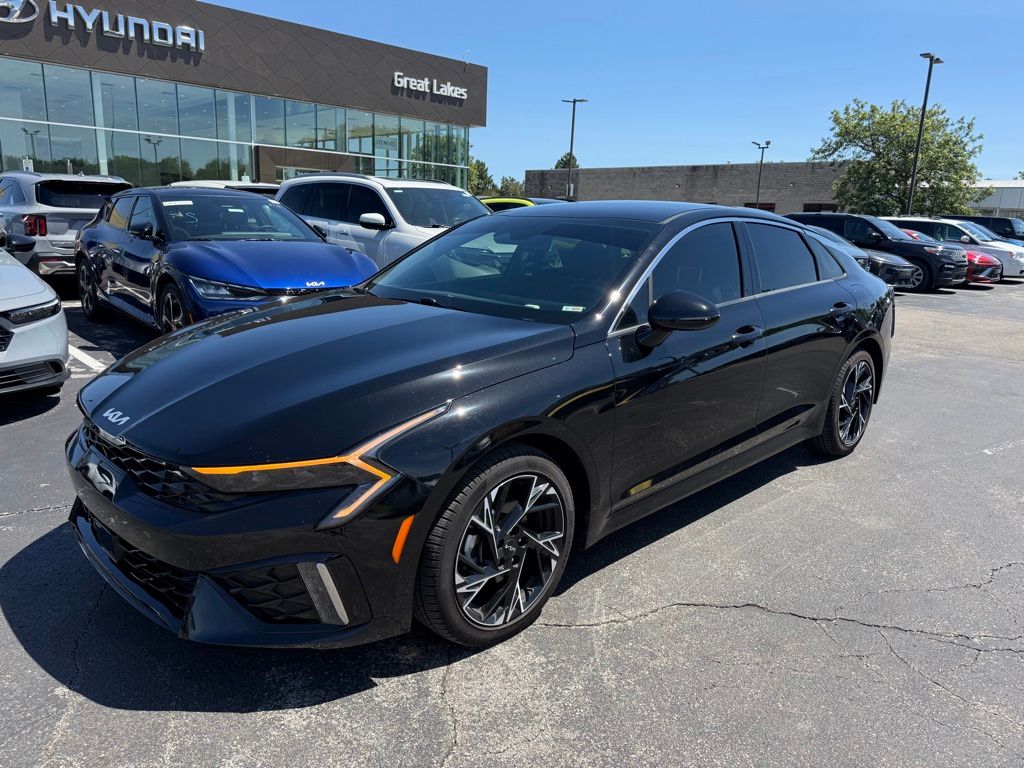 2025 Kia Optima GT-Line FWD's photo