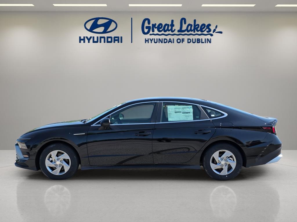 New 2026 Hyundai Sonata SE Sedan