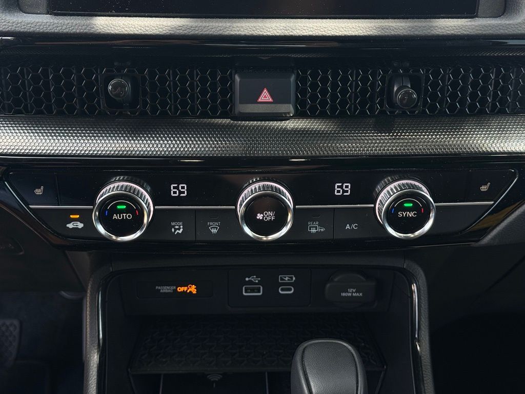 2025 Honda CR-V Sport Touring - Photo 32