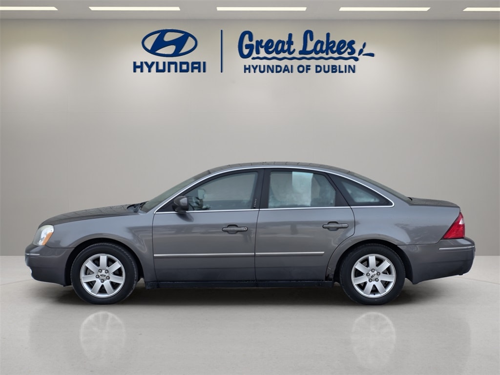 Used 2006 Ford Five Hundred SEL with VIN 1FAFP24186G110899 for sale in Columbus, OH