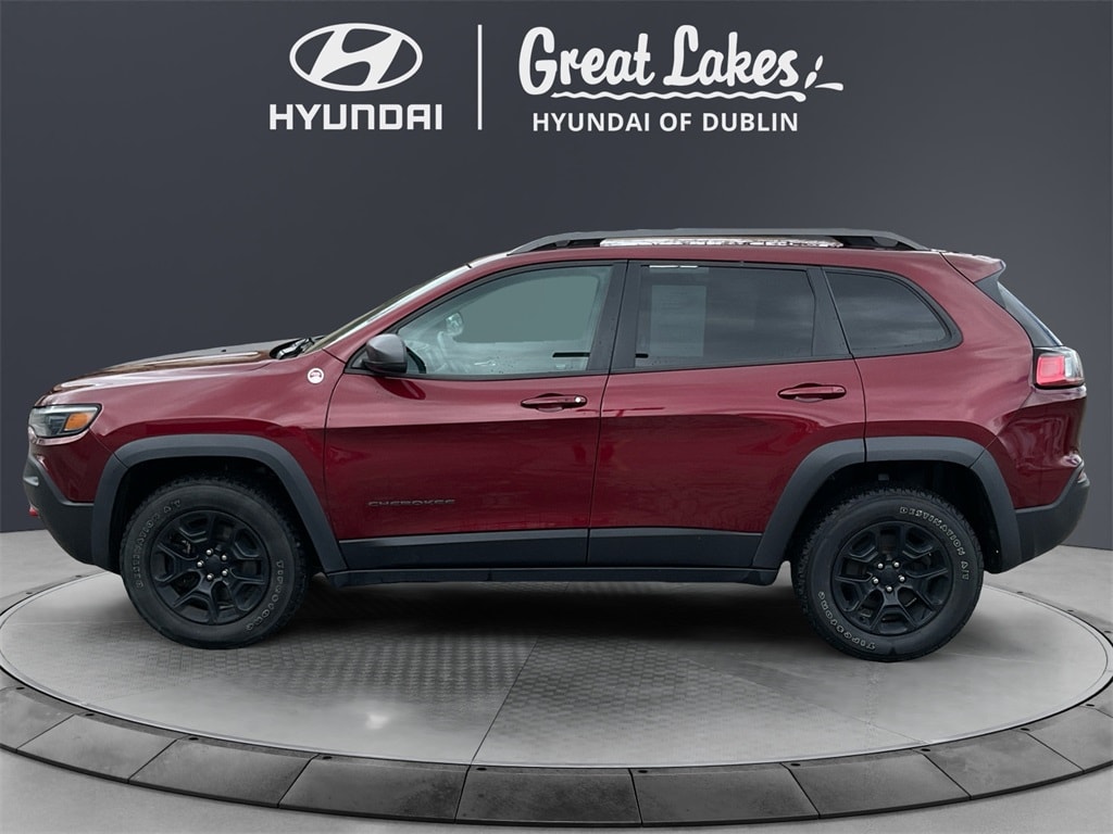 Used 2019 Jeep Cherokee Trailhawk with VIN 1C4PJMBX6KD288535 for sale in Columbus, OH