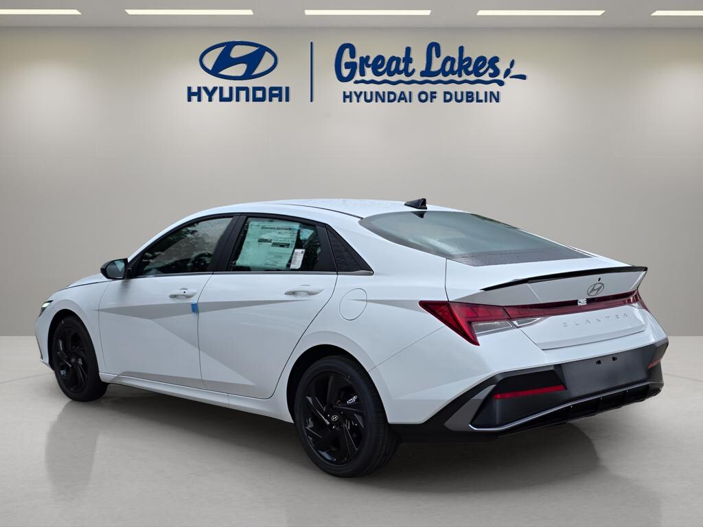 New 2026 Hyundai Elantra SEL Sport Premium Sedan