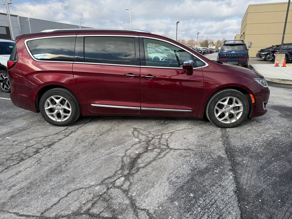 Used 2020 Chrysler Pacifica Limited Van Passenger Van