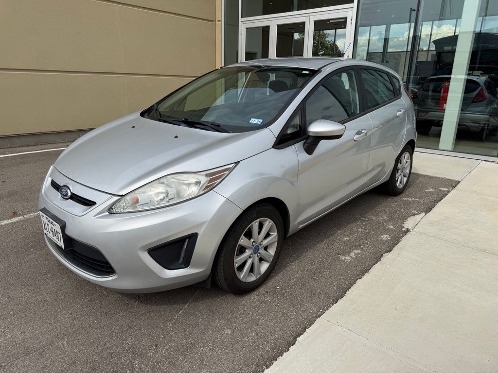 2012 Ford Fiesta SE Hatch's photo