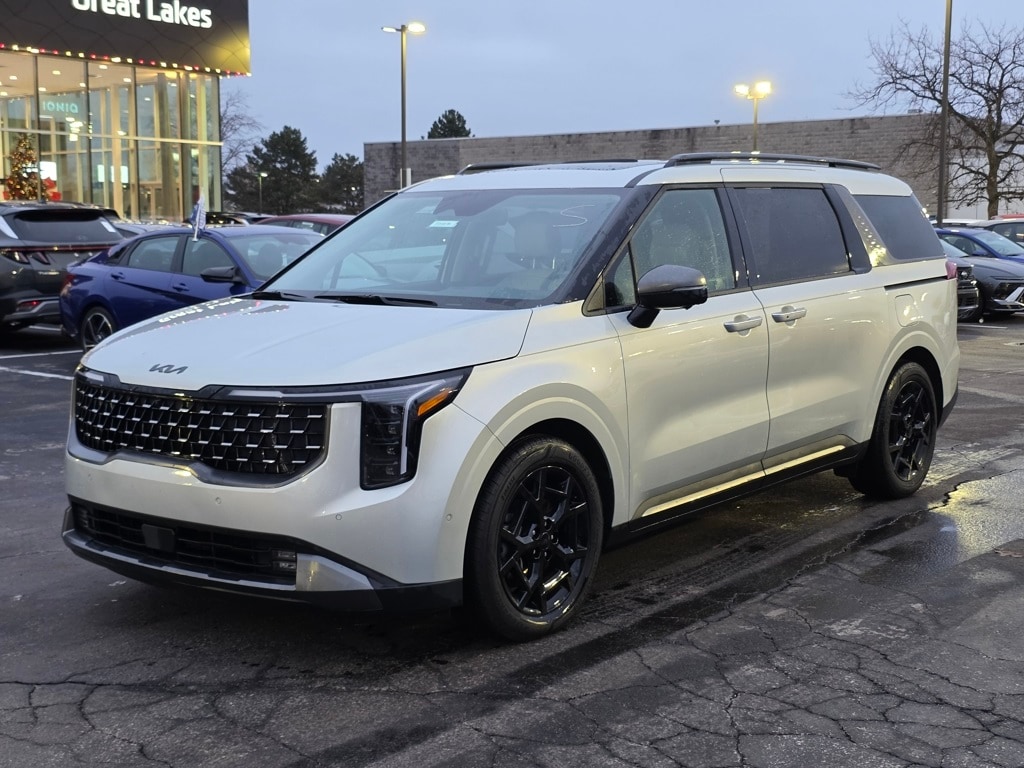 2025 Kia Carnival SX Prestige's photo