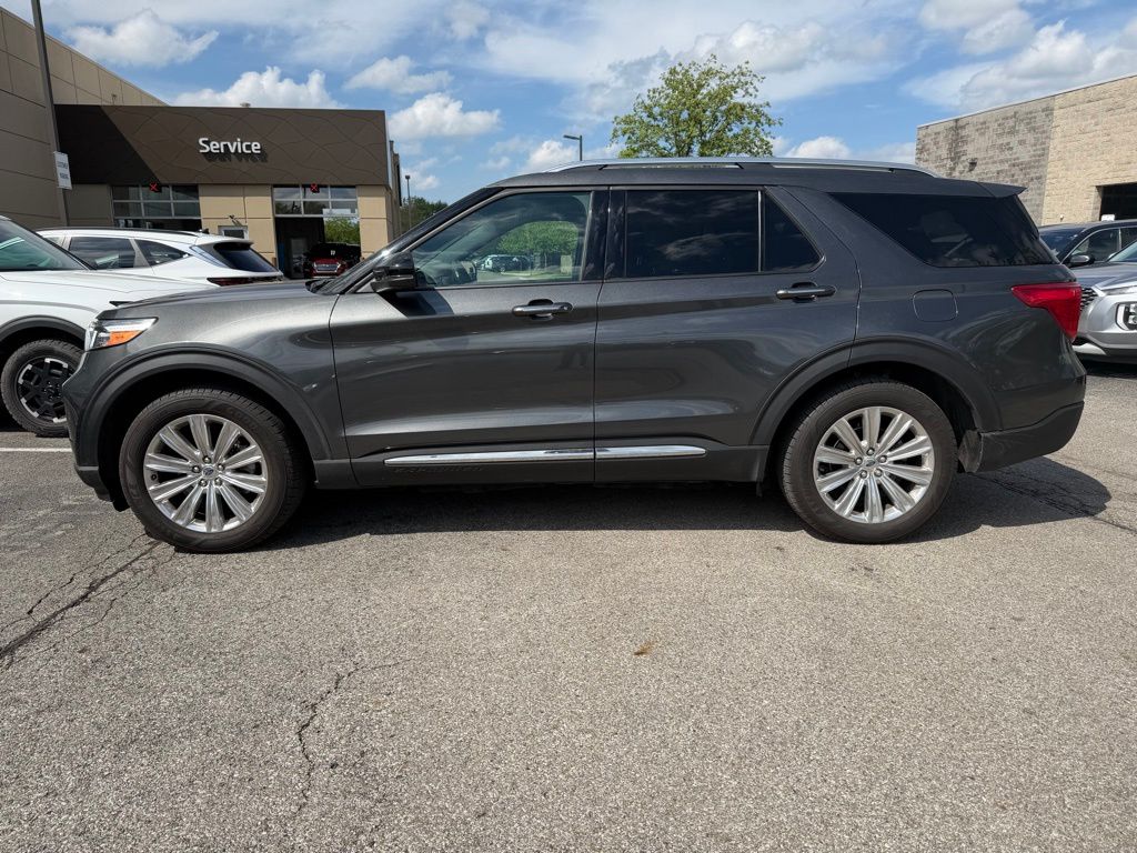2020 Ford Explorer