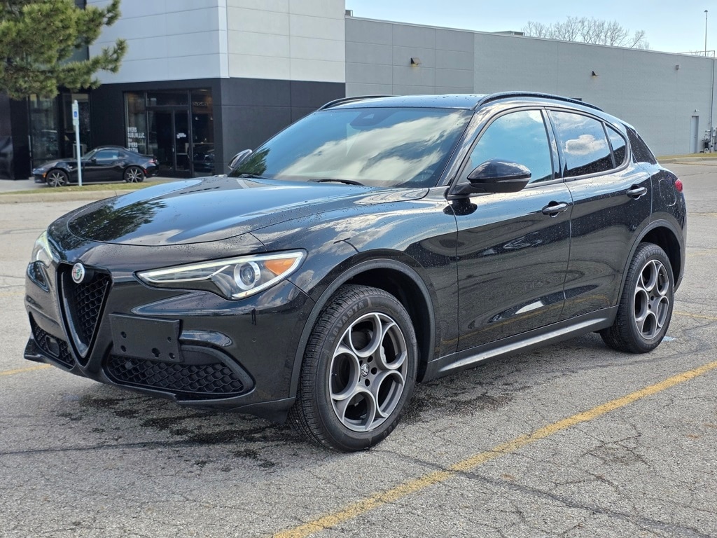 2022 Alfa Romeo Stelvio