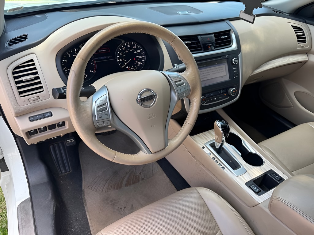 2016 Nissan Altima SL - Photo 18