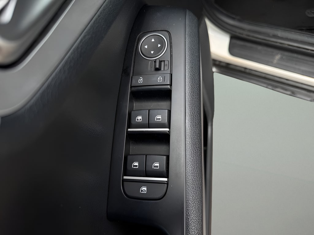 2023 Kia Soul S - Photo 16