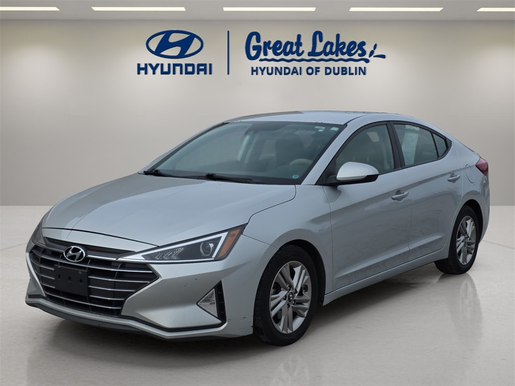 2019 Hyundai Elantra SEL's photo